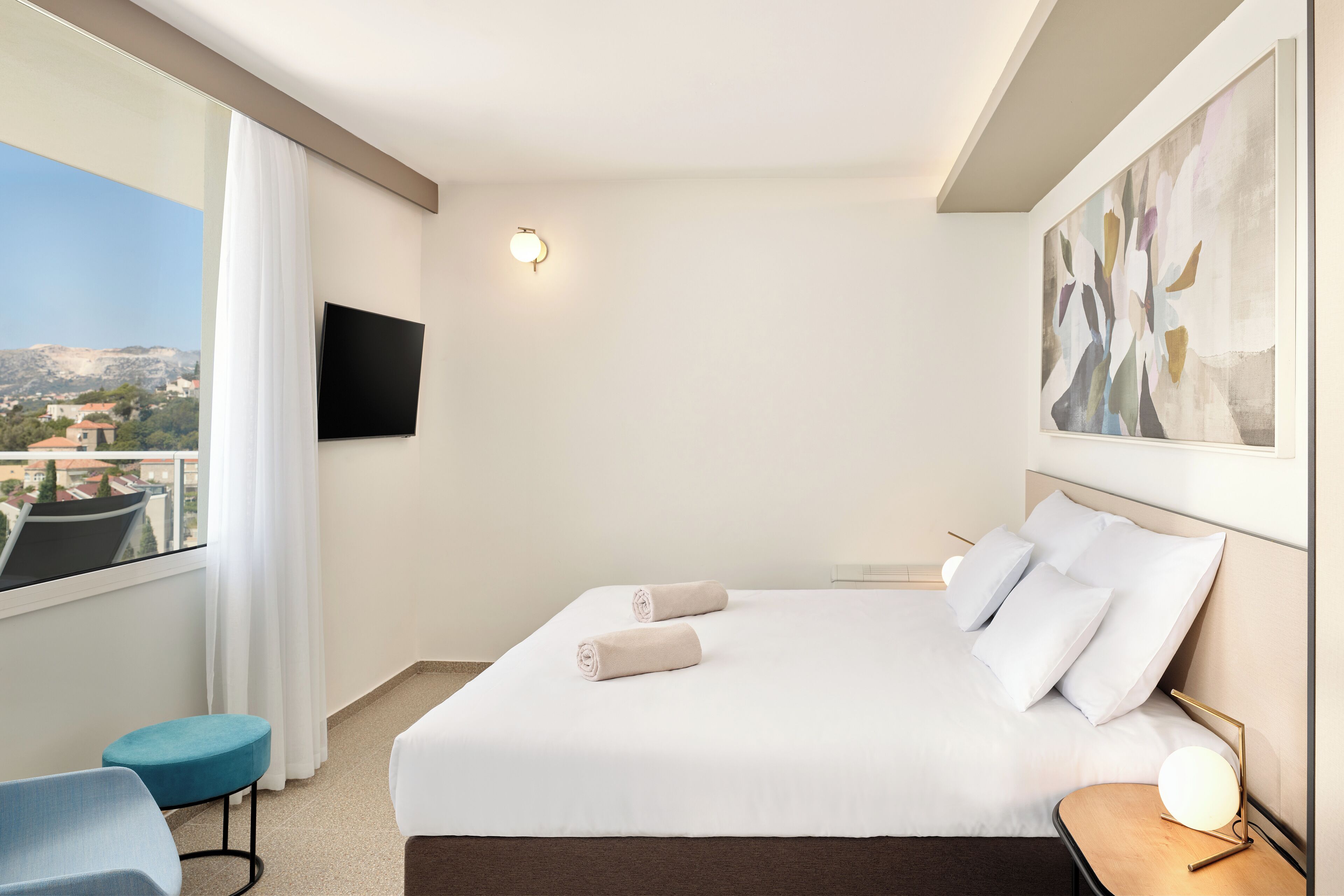 Suite, Terrace, Sea View | In-room safe, desk, blackout drapes, WiFi (free)
