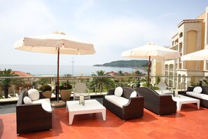 Terrace/patio - Hotel Splendid Conference and Spa Resort (Becici)