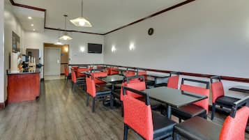 Free daily full breakfast