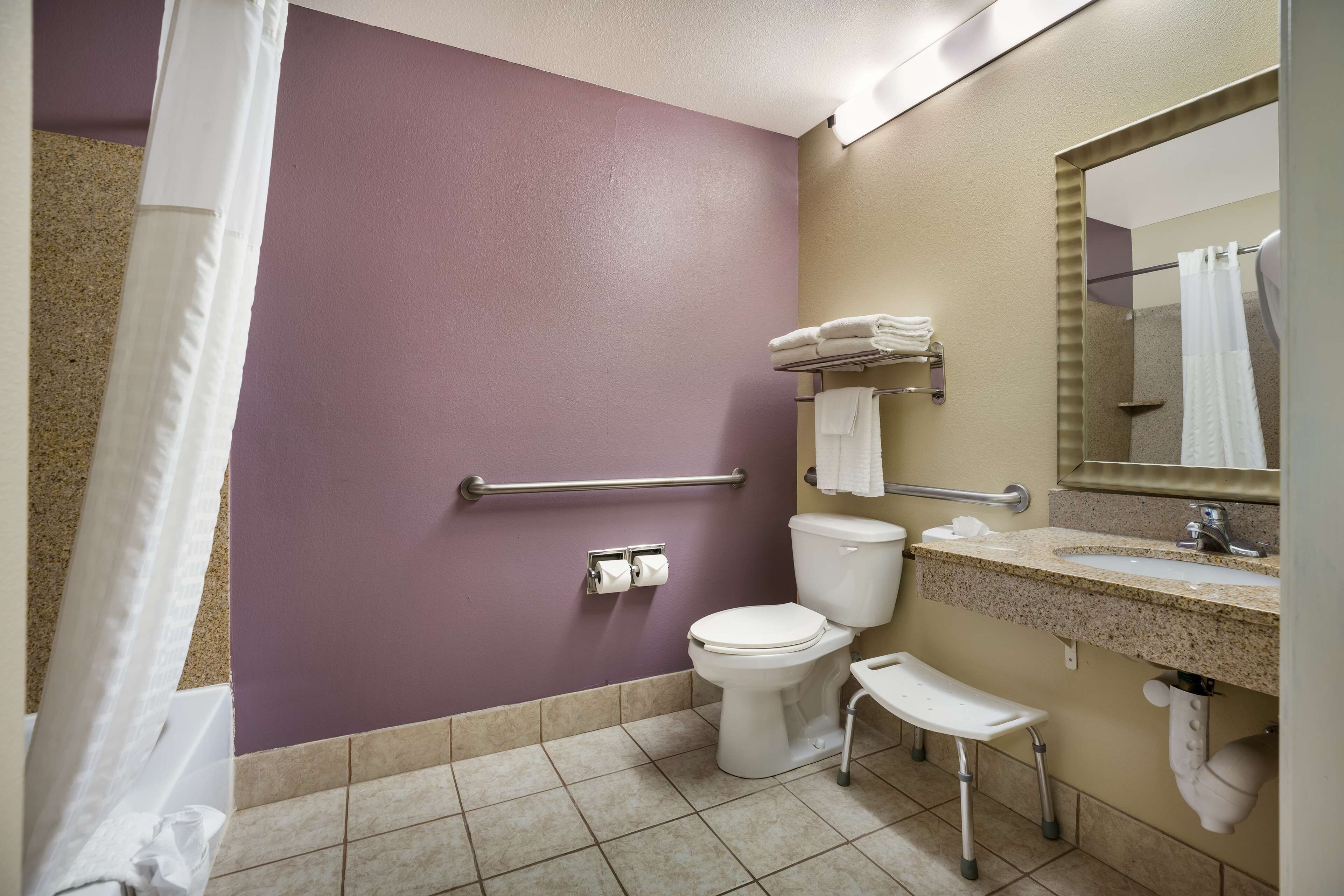 standard room, 2 queen beds, accessible, non smoking | bathroom | combined shower/bathtub, free toiletries, hair dryer, towels