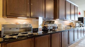 Free daily buffet breakfast