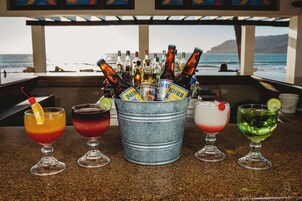 Bar (en la propiedad)