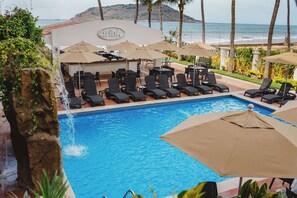 Alberca al aire libre