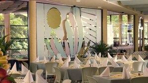 Breakfast area - Villas Magnolia – All Inclusive (Albena)
