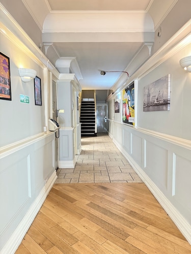 Lord Nelson Hotel – Lime Street Station Liverpool by Compass Hospitality