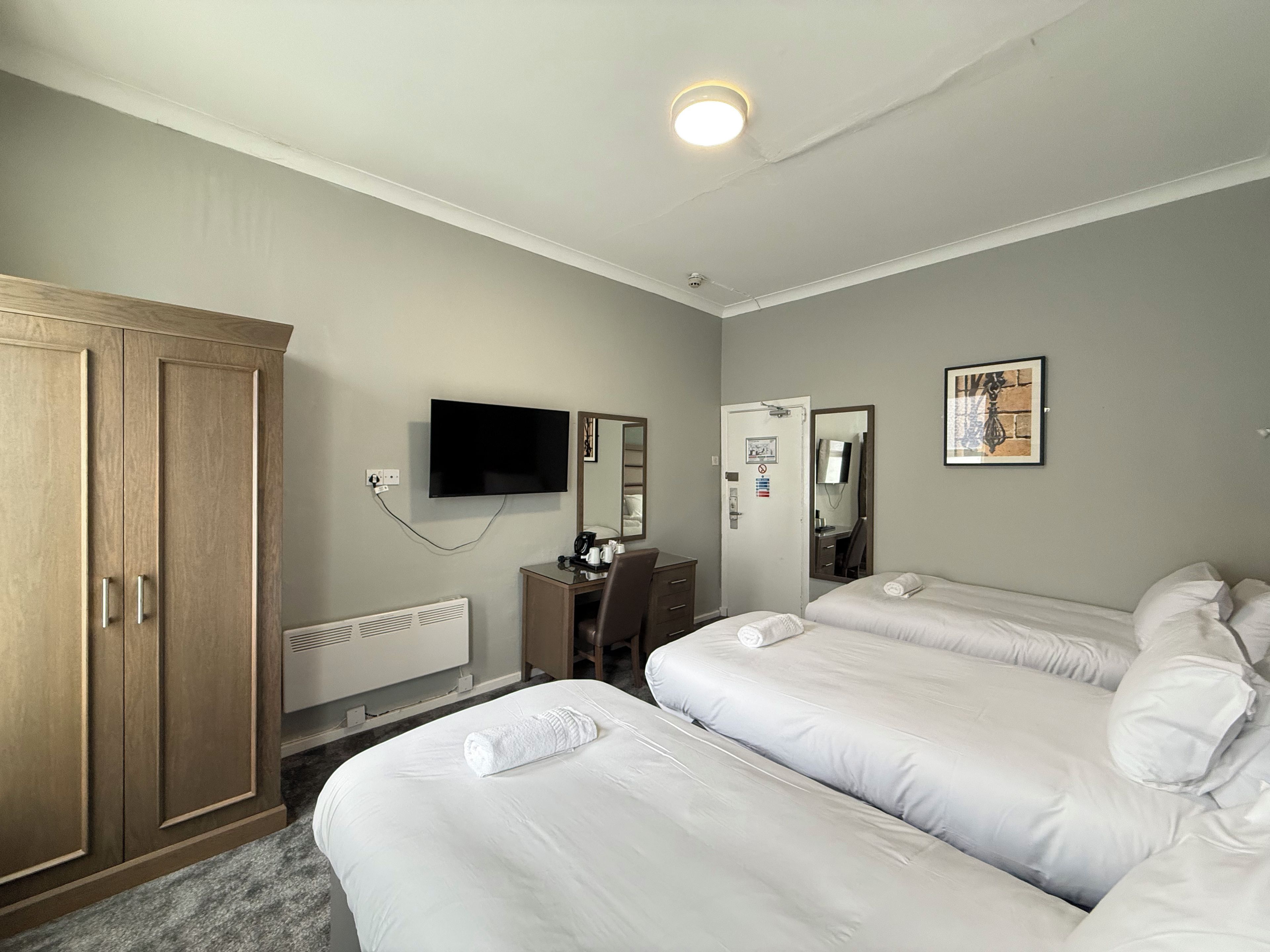 Photo - Lord Nelson Hotel – Lime Street Station Liverpool by Compass Hospitality