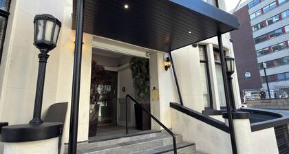 Lord Nelson Hotel – Lime Street Station Liverpool by Compass Hospitality