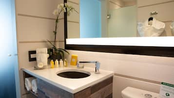 Ducha, cabezal de ducha tipo lluvia, artículos de tocador de diseñador