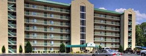 Exterior - River Place Condos (Pigeon Forge)