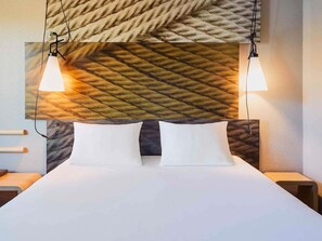 Standardzimmer, 1 Doppelbett | Hochwertige Bettwaren, Zimmersafe, individuell eingerichtet