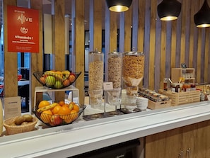 Daily buffet breakfast (EUR 12.90 per person)