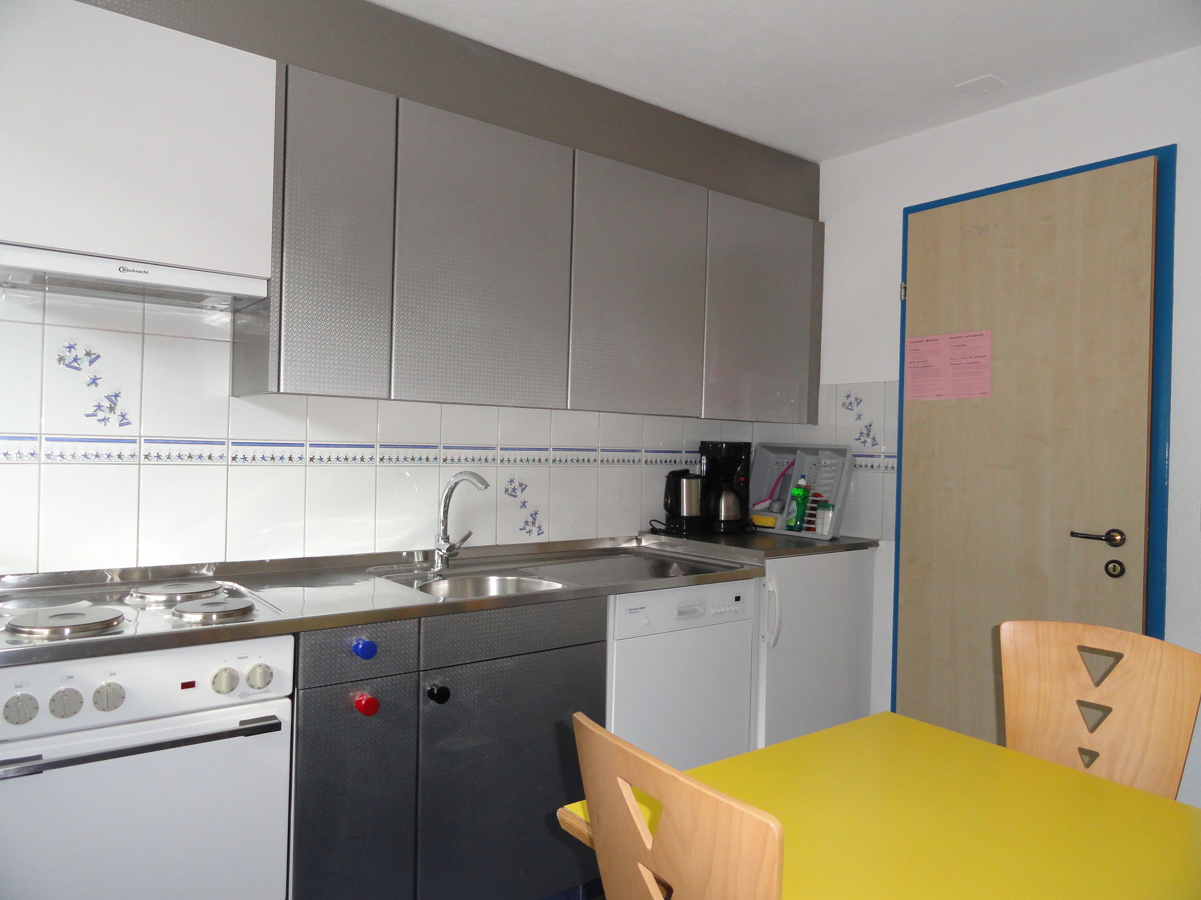 comfort apartment, balcony (4 beds) | private kitchen | fridge, coffee/tea maker, electric kettle, spices