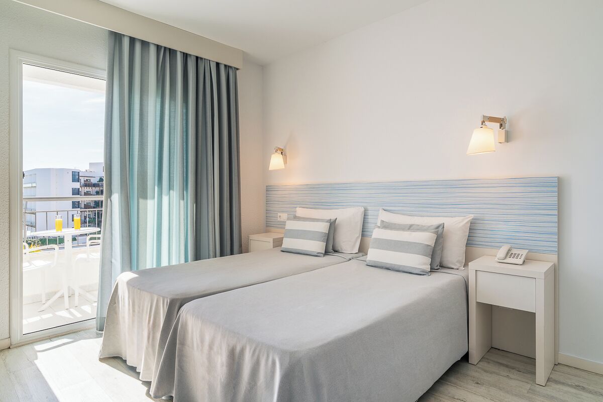 Photo - FERGUS Club Pineda Splash