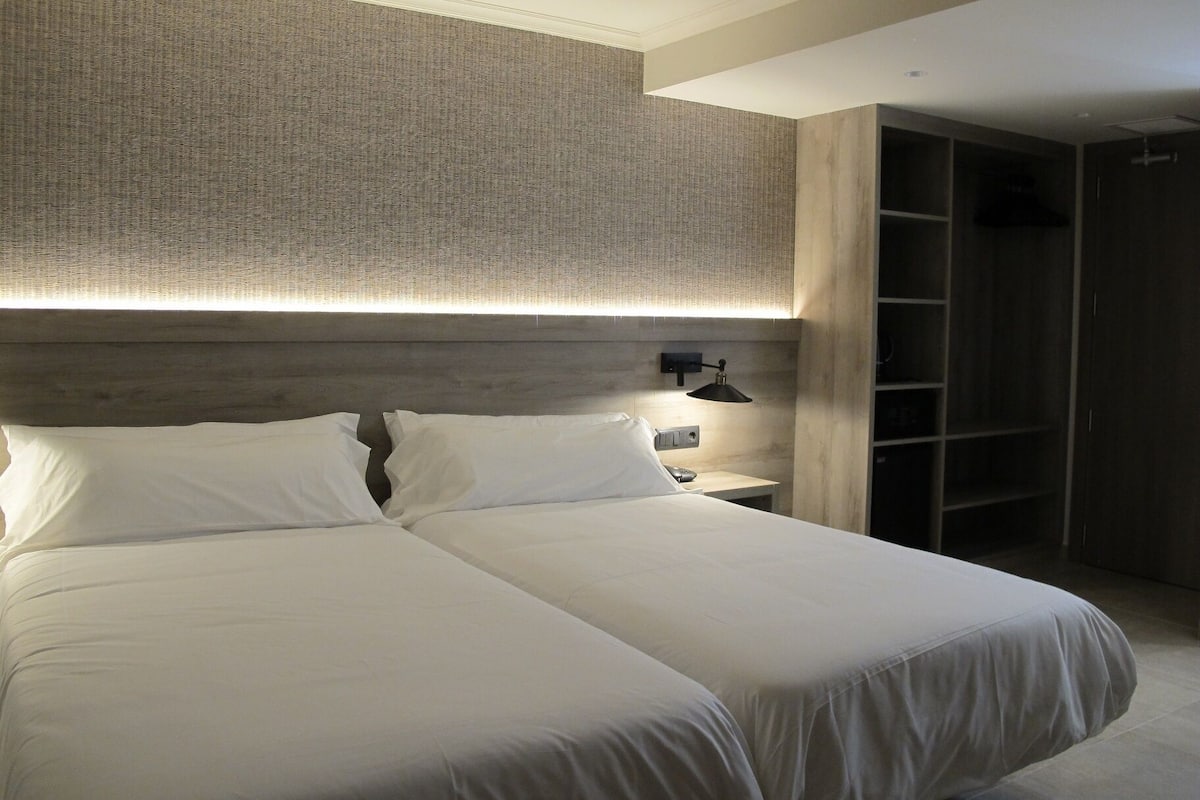 In-room safe, blackout drapes, free WiFi, bed sheets