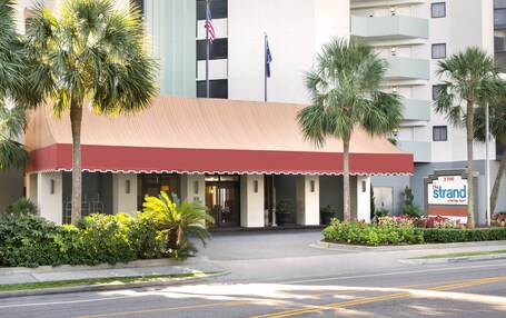 The Strand A Boutique Resort - Image 13