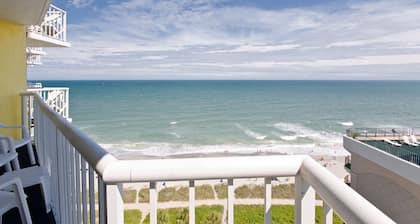 The Strand - A Boutique Resort