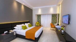 Minibar, in-room safe, iron/ironing board, rollaway beds - Naama Bay Hotel & Resort (Sharm El Sheikh)