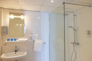 Suite junior | Escritorio, cunas (de pago), camas supletorias y wifi gratis