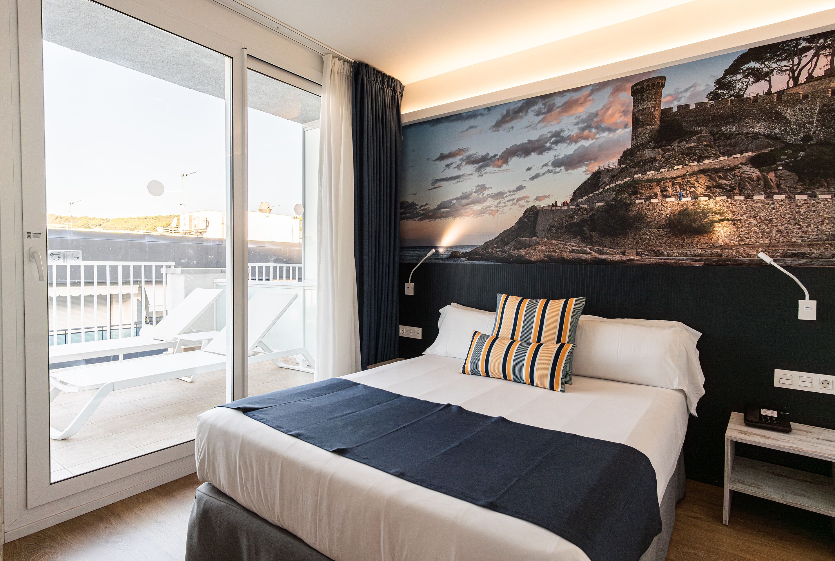 Photo - Hotel Don Juan Tossa