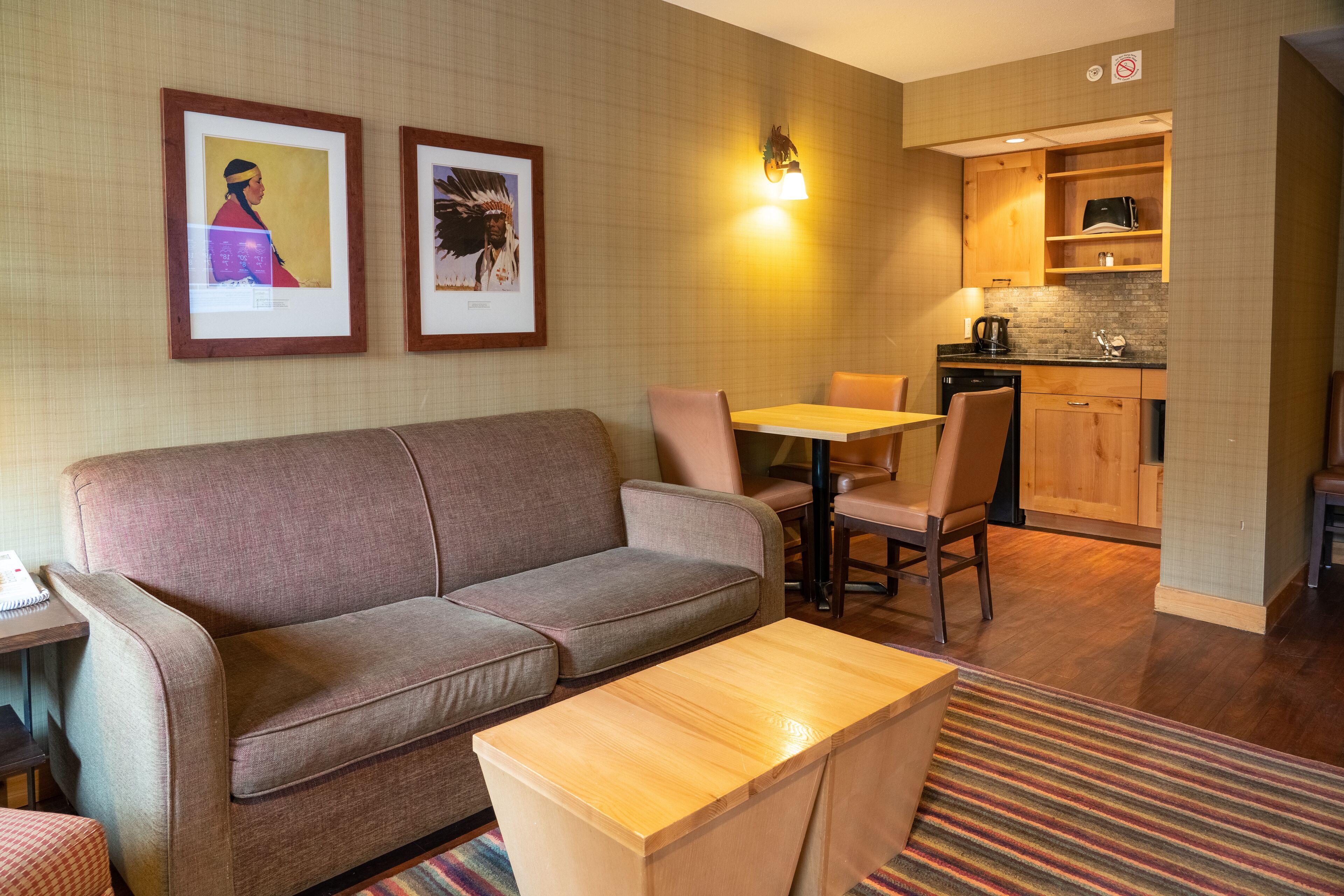 Photo - The Fox Hotel and Suites