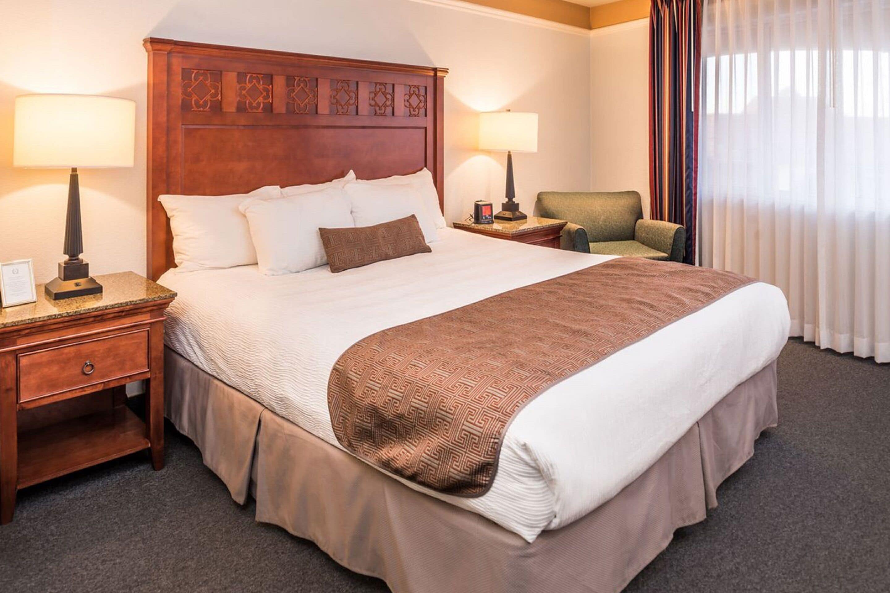 In-room safe, desk, iron/ironing board, free WiFi