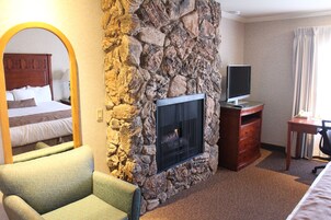 Caja de seguridad en la habitación y escritorio 