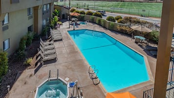 Piscina externa