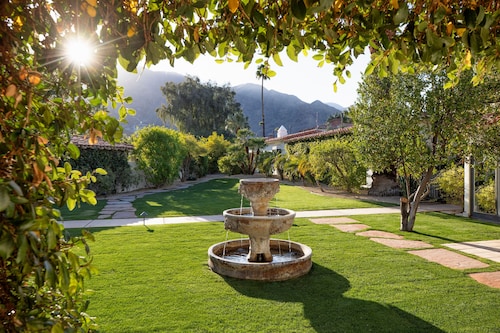 The Colony Palms Hotel and Bungalows - Adults Only