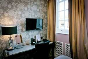 Mansion Single | Desk, laptop workspace, blackout drapes, iron/ironing board