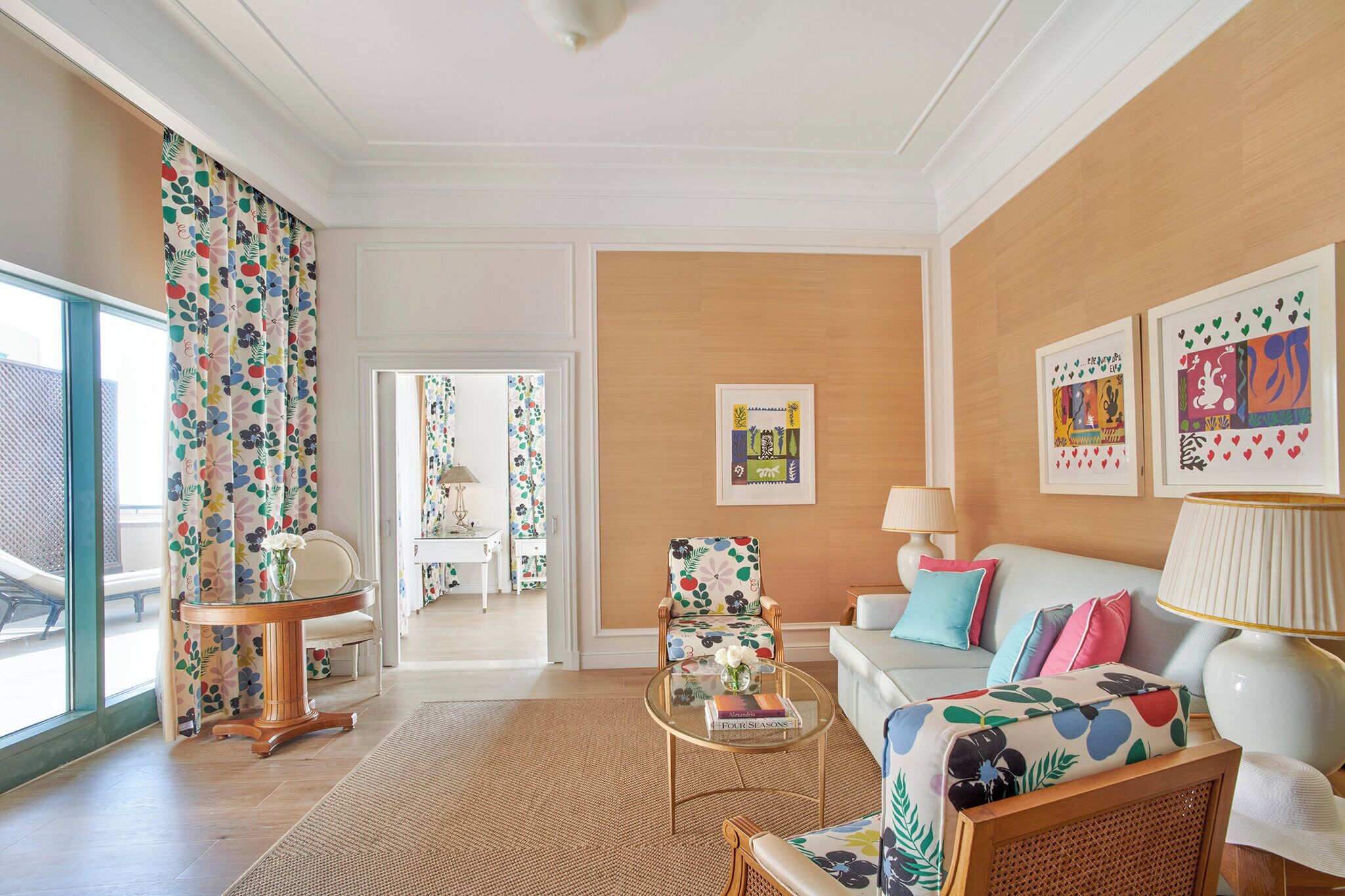 pool terrace suite | living room | 32-inch led tv with cable channels, tv, dvd player