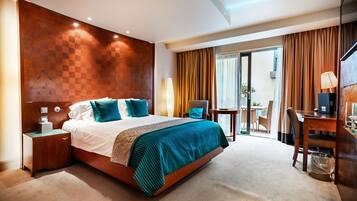 Superior Double Room, 1 Double Bed (Gold) | Premium bedding, minibar, in-room safe, desk