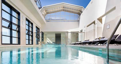 Starhotels Grand Milan
