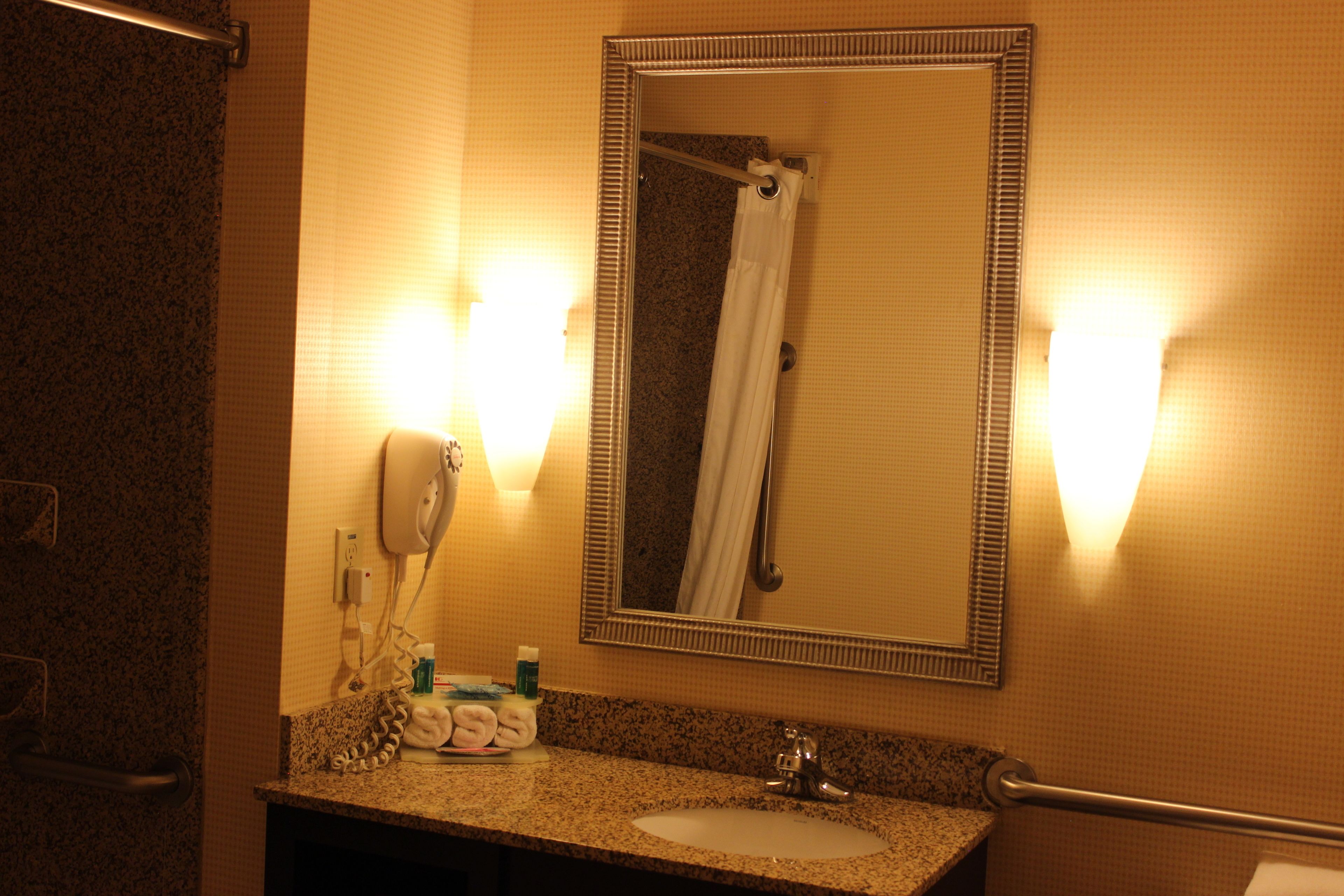Photo - Holiday Inn Express Hotel & Suites Austell Powder Springs by IHG