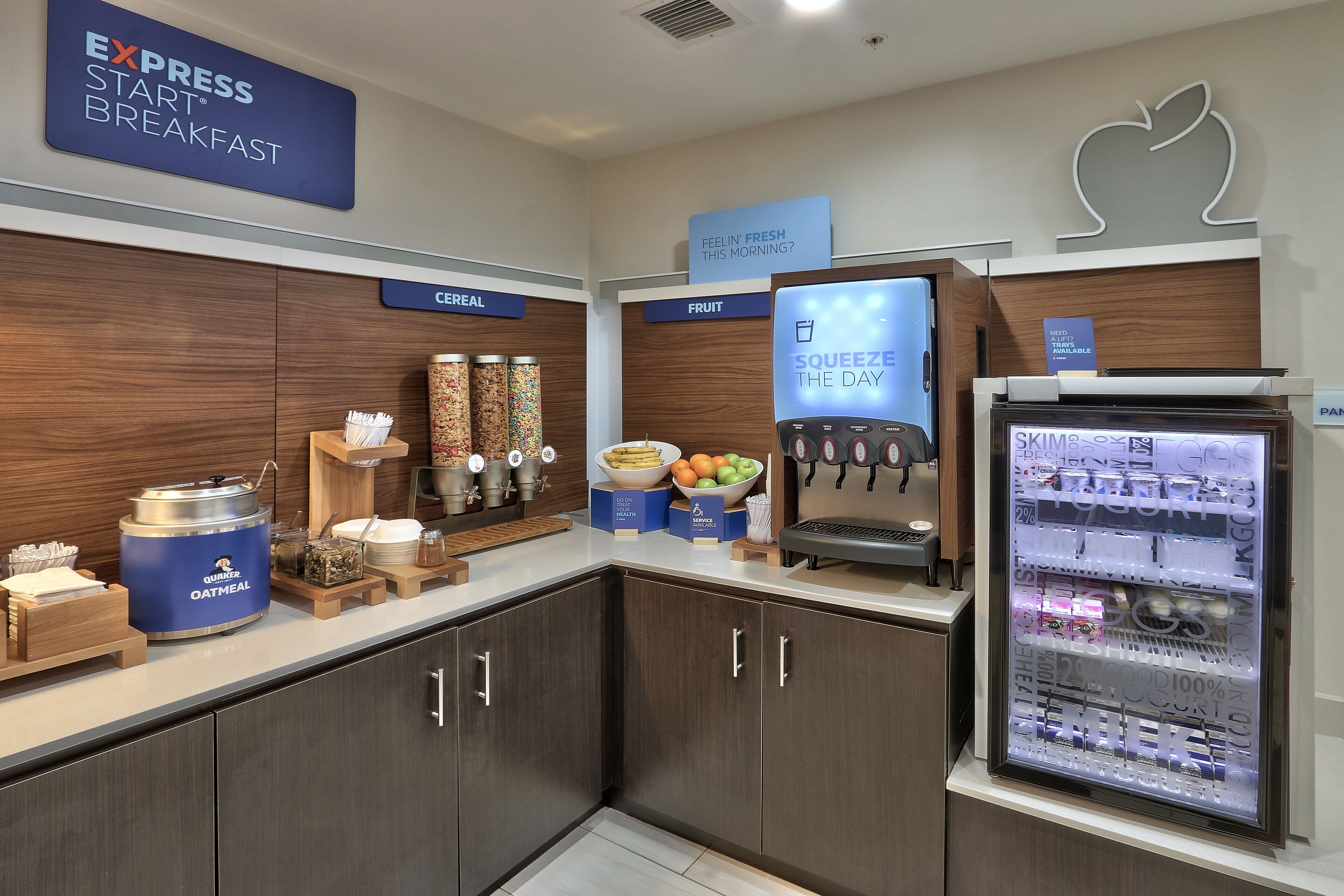 free buffet breakfast