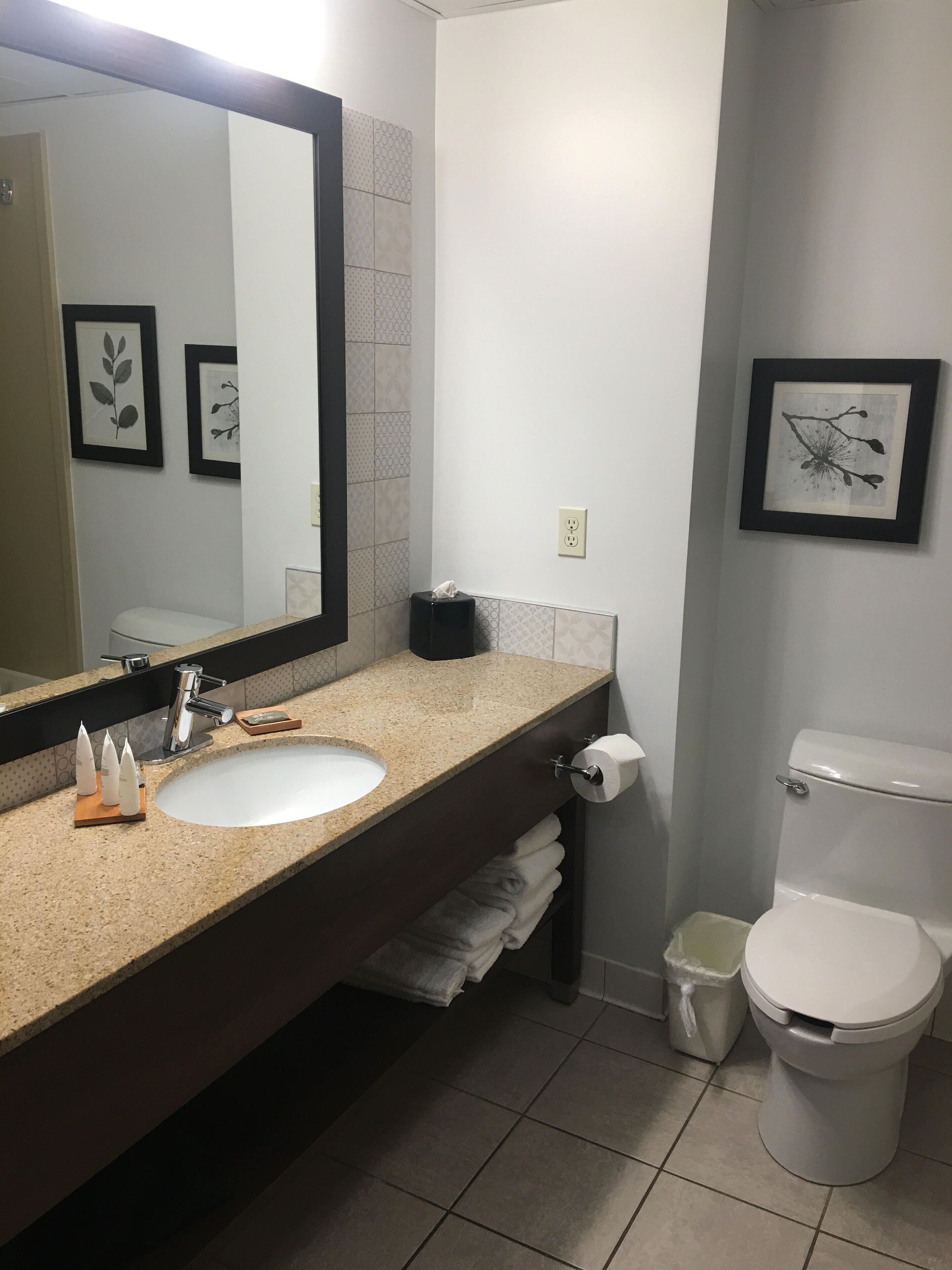 Foto - Country Inn & Suites by Radisson, Grand Rapids East, MI