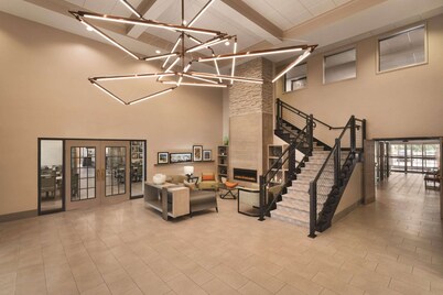 Country Inn & Suites by Radisson, Grand Rapids East, MI