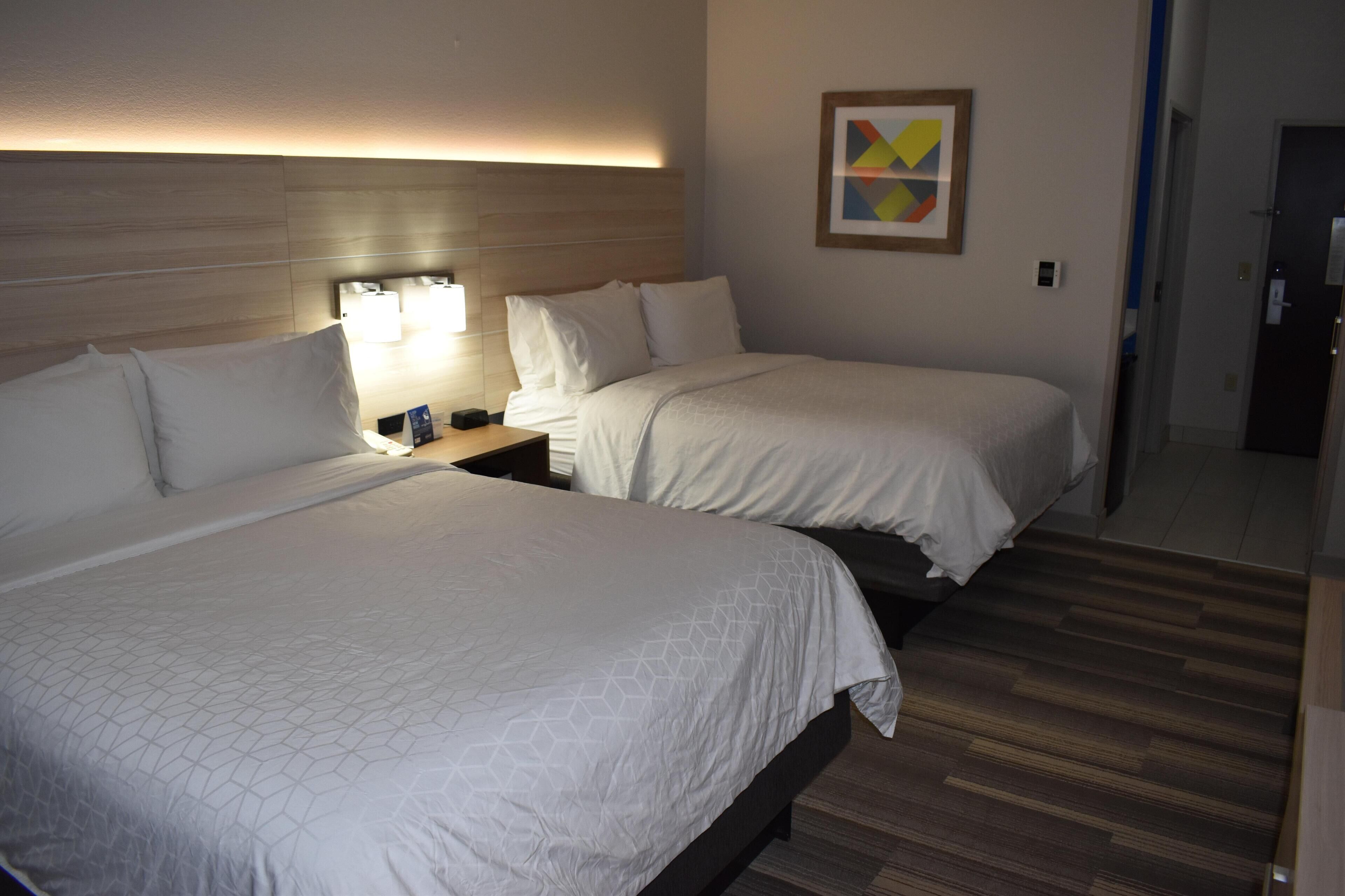 In-room safe, desk, iron/ironing board, free cots/infant beds