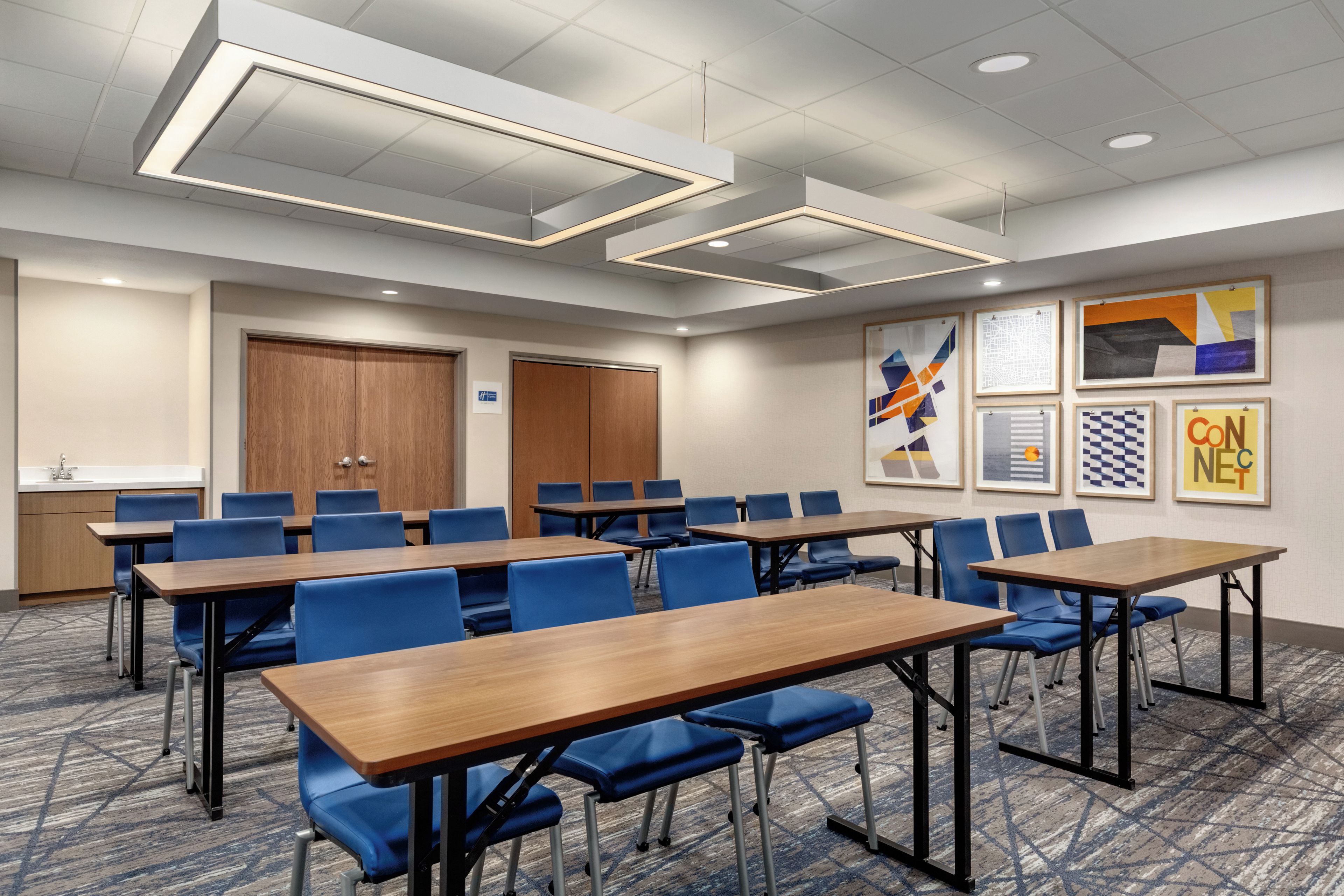 Photo - Holiday Inn Express Hotel & Stes Salt Lake City-Airport East by IHG