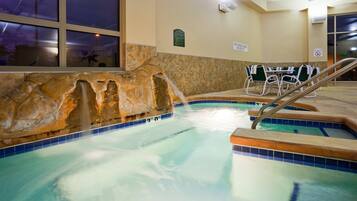 Piscine couverte