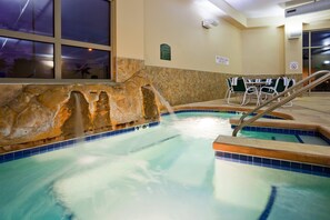 Piscine couverte