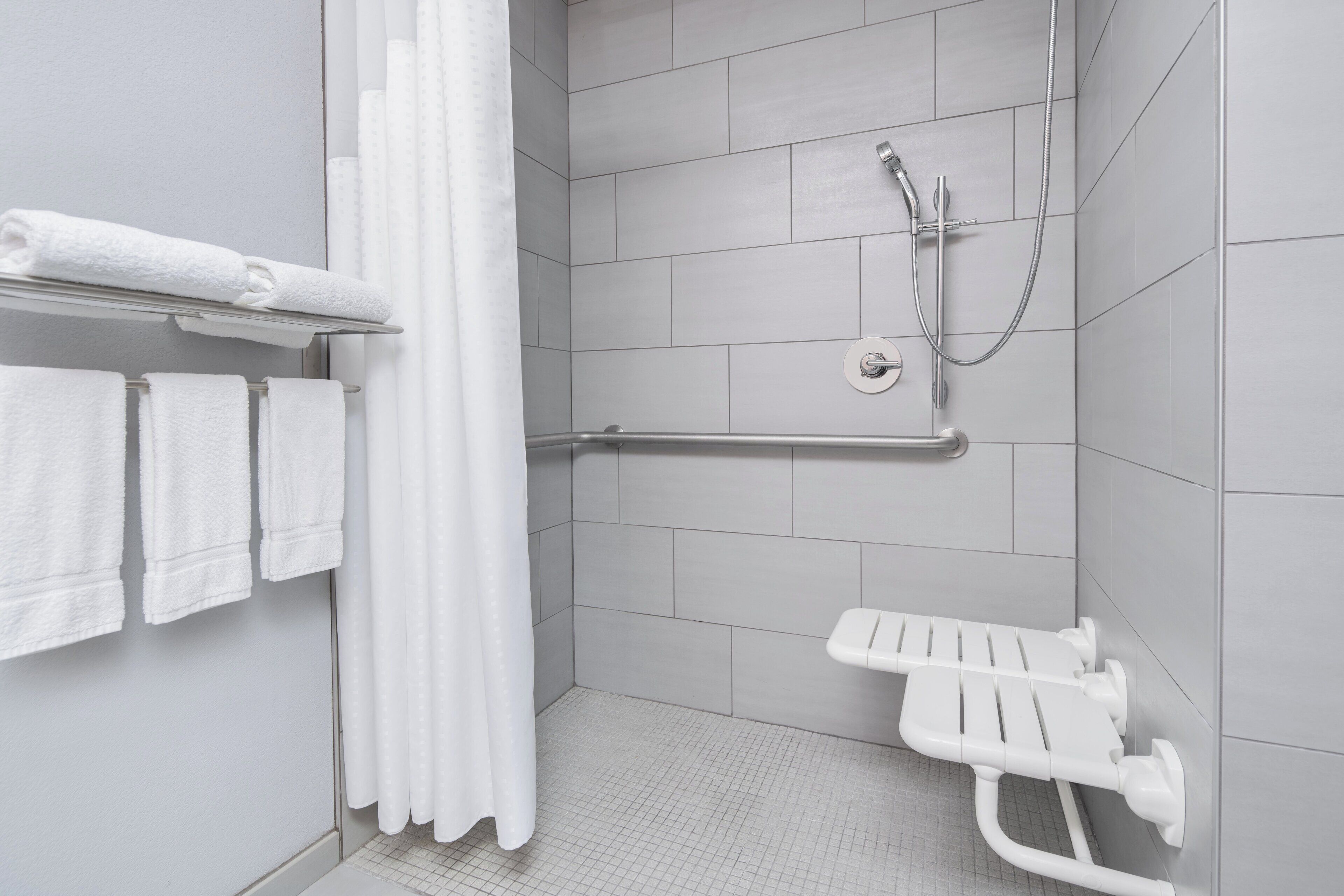 1 bedroom, in-room safe, desk, blackout curtains