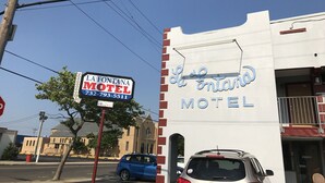 Unclassified image, 2 of 16, button - La Fontana Motel (Seaside Heights)