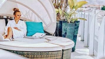 Orient Suite (Non-Pet-Friendly) | Beach/ocean view