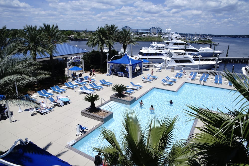 luxury hotels in Biloxi