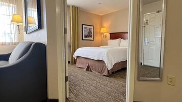 1 bedroom, in-room safe, desk, iron/ironing board