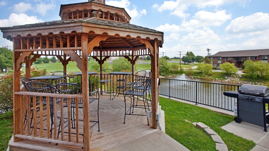 Candlewood Suites Springfield by IHG