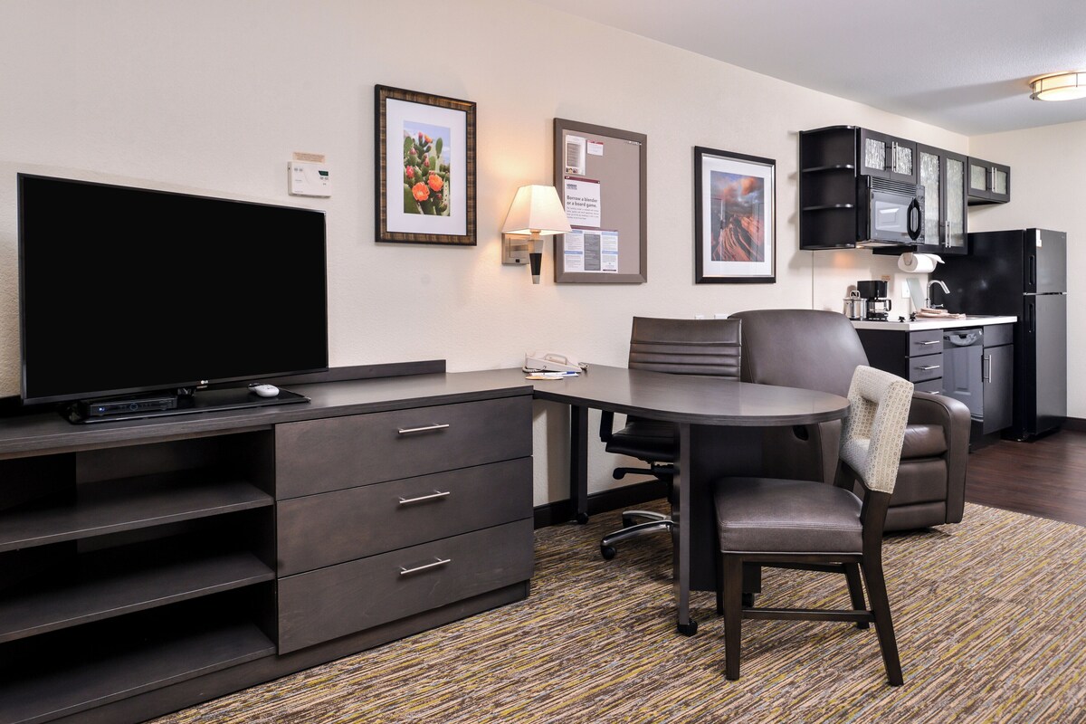 In-room safe, desk, blackout curtains, iron/ironing board