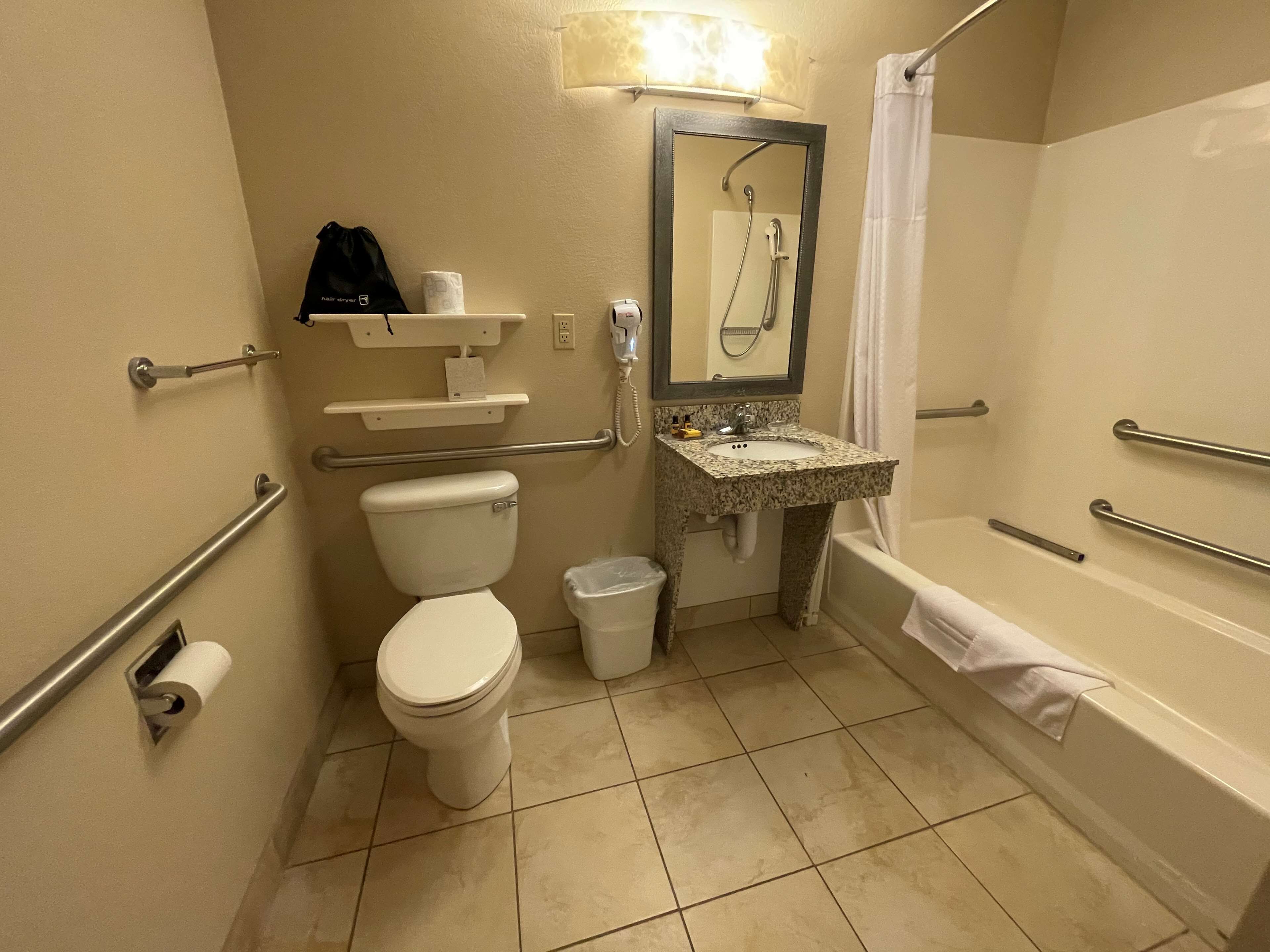 combined shower/bathtub, free toiletries, hair dryer, towels