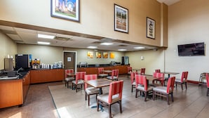 Unclassified image, 5 of 19, button - Comfort Suites Morrow - Atlanta South (Morrow)