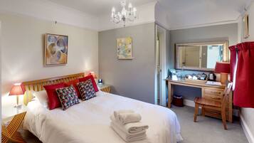 Classic dubbelrum | 1 sovrum, sängtillbehör av högsta kvalitet och individuell inredning